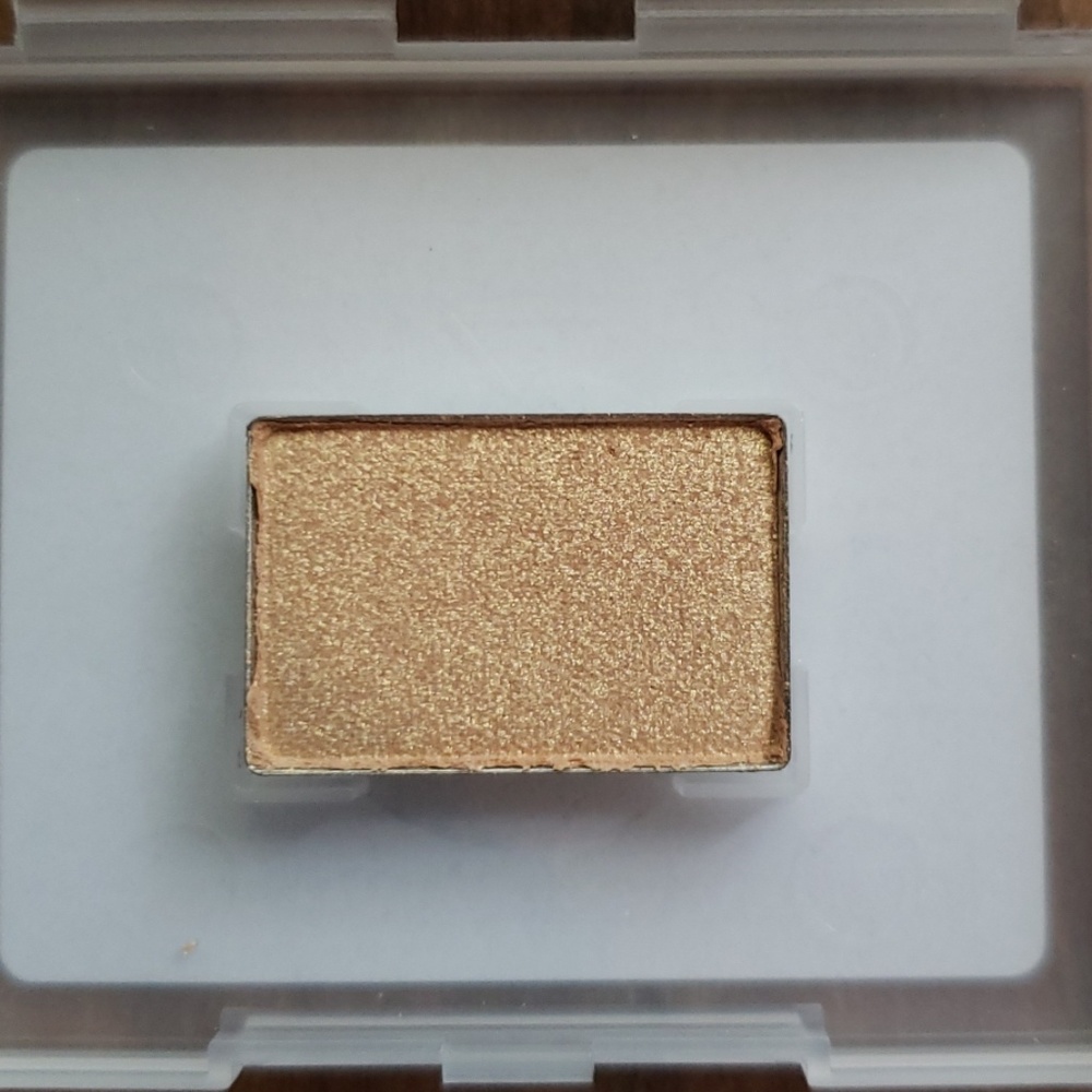 Gold Coast- Mineral Eye Color